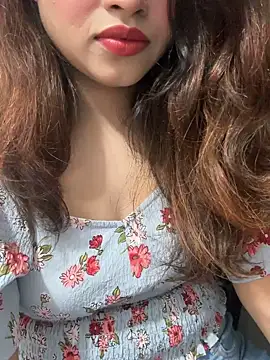 riya sharma11 online show from May 13, 8:03 pm