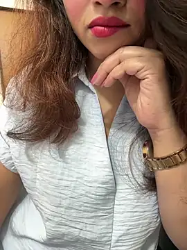 riya sharma11 online show from May 6, 11:42 pm