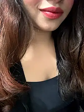 riya sharma11 online show from May 10, 12:45 am
