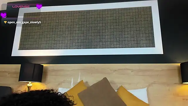 Chloee  Adams online show from March 17, 1:15 pm