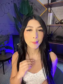 BadLilAngelXXX online show from May 19, 1:07 pm