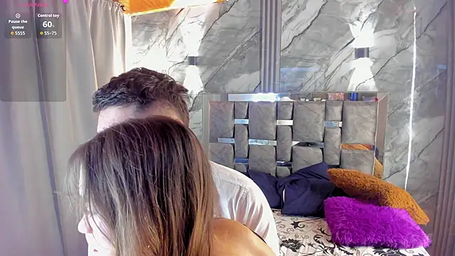 Manson and Zoe online show from April 4, 11:20 am