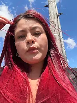Lia-Moon77 online show from May 6, 7:07 pm