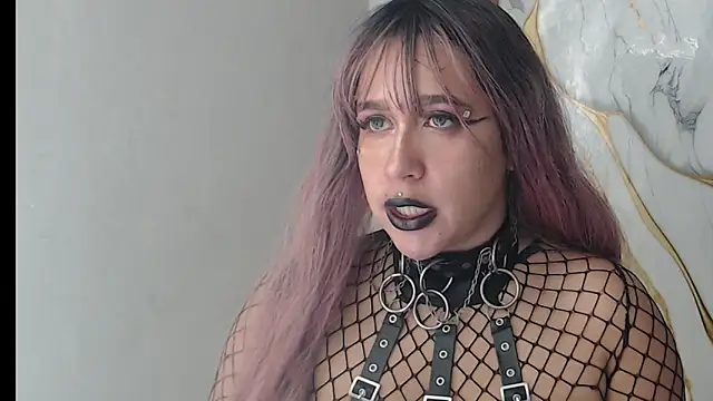 valen ros online show from May 8, 1:25 pm