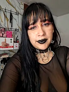 valen ros online show from May 16, 10:47 am