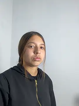 kittyNews  online show from February 5, 3:53 am