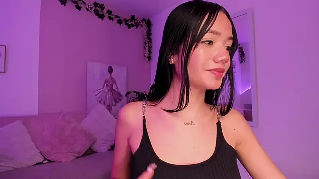 Mila jenner online show from March 21, 8:47 pm