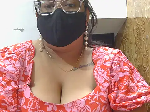 GangbangCouple online show from May 25, 1:21 pm