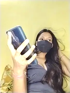 Naina-hott online show from May 7, 9:29 pm