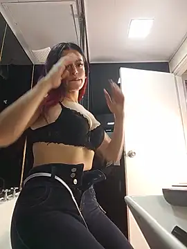 Kamila martin1 online show from May 19, 3:02 am