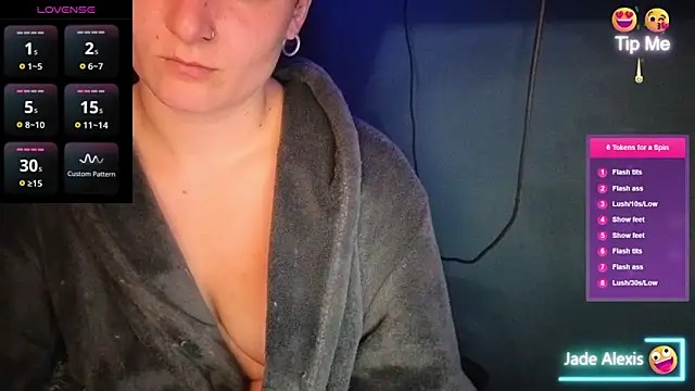 JadeAlexis403 online show from May 13, 7:52 pm