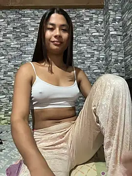 Romie rous online show from May 18, 6:47 pm