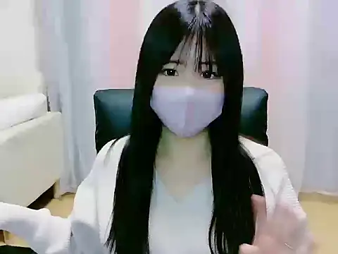 Sana 37  online show from February 10, 2:42 pm