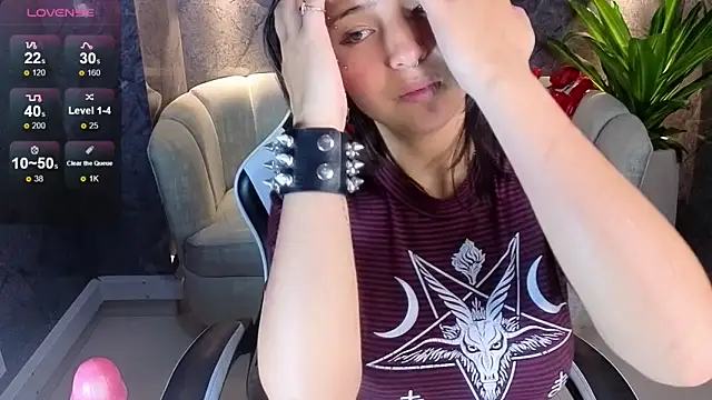 Lisa Doll Tx online show from March 29, 8:41 pm