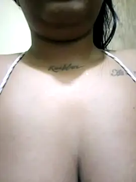 Zoe Renata online show from May 20, 7:27 am
