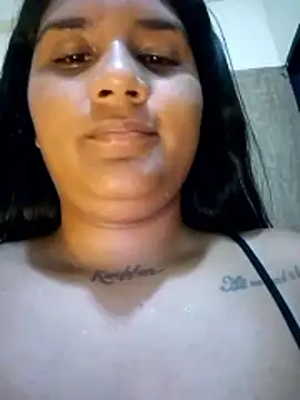 Zoe Renata online show from May 12, 7:27 am