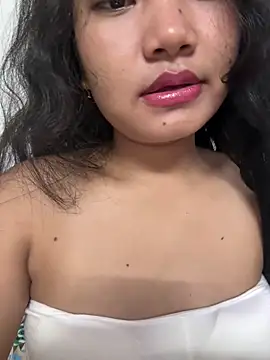 EliraMoon online show from May 24, 9:47 pm