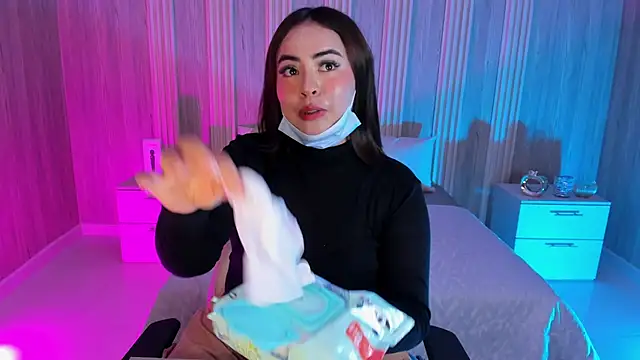 Lia Sweettt online show from February 18, 6:51 pm