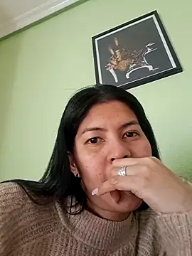 ZeforAitanna online show from March 28, 4:06 pm