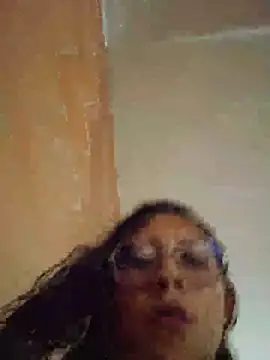 Camila Lopez1 online show from May 13, 4:35 pm