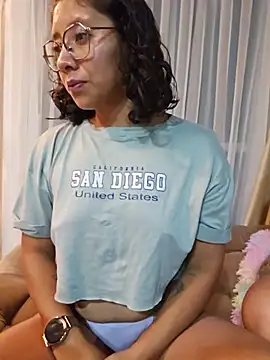 Camila Lopez1 online show from May 23, 1:59 am