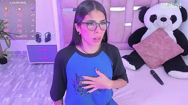 ValentiinaMoon online show from March 27, 7:47 pm