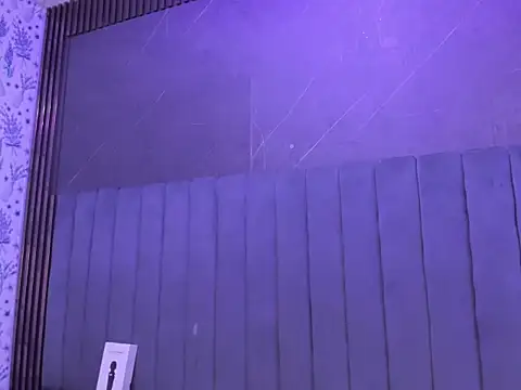 TiffanyDream8 online show from February 27, 9:36 pm