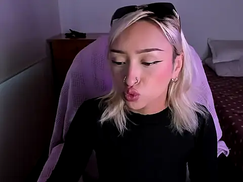  AbbyIce online show from February 7, 10:35 pm