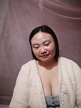 lisn-cute online show from May 18, 12:53 am