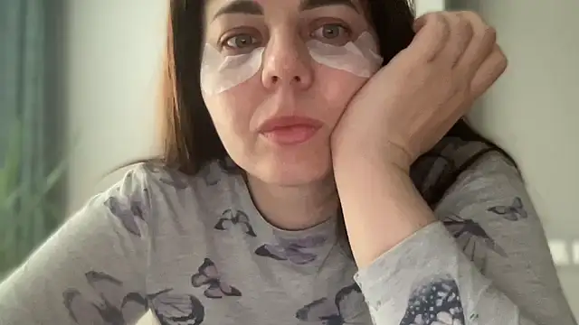 Darsy Rox online show from May 21, 3:26 am