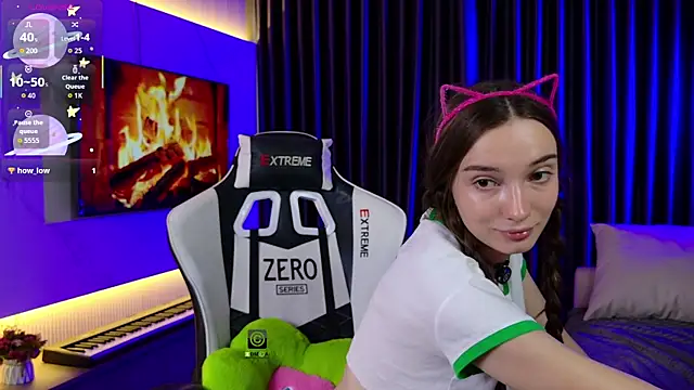 AnnyShore online show from February 23, 11:59 pm