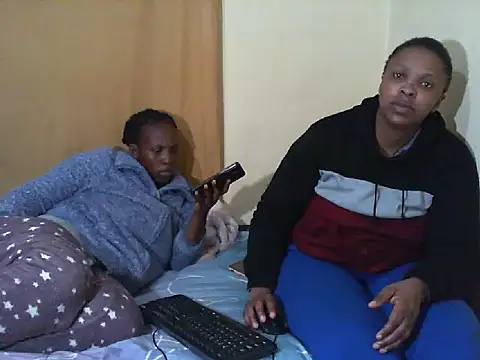 Caramel-Diva online show from May 14, 4:46 pm