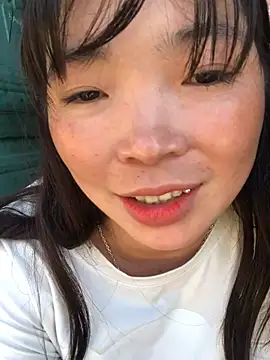 cuty lusy online show from May 14, 1:33 am