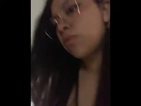 LilithRose  online show from March 29, 2:27 pm