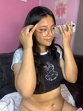 LilithRose  online show from April 3, 1:53 pm