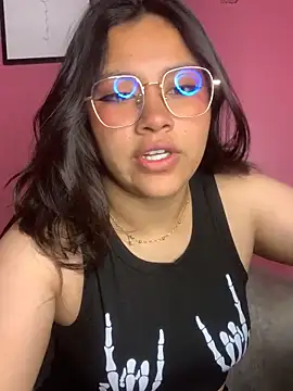 LilithRose  online show from April 7, 1:29 am