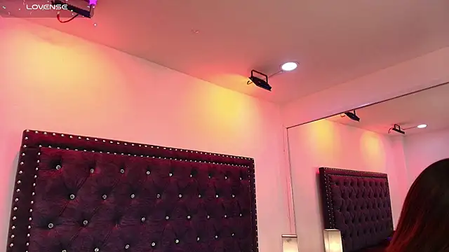 Chloe dolly online show from May 25, 12:37 pm