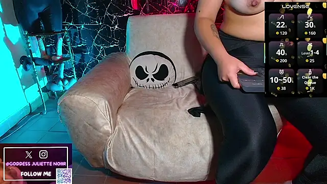 GoddessJulietteNoiir online show from May 9, 10:39 am