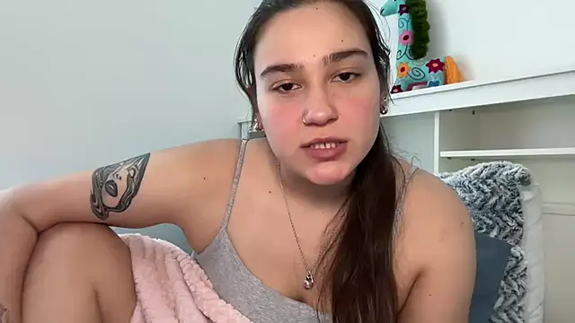 anitayurmoniii online show from May 12, 8:37 pm