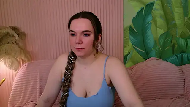 Teona Owenss online show from April 5, 5:50 am