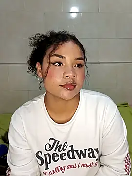 BrianaSweetxxx online show from February 14, 4:36 am