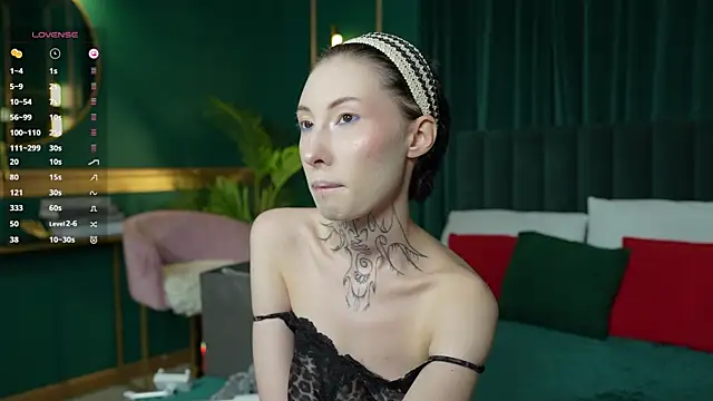 roxy morrison x online show from May 21, 4:10 am
