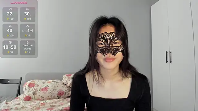 HelenBlazeTrt online show from May 25, 2:10 am
