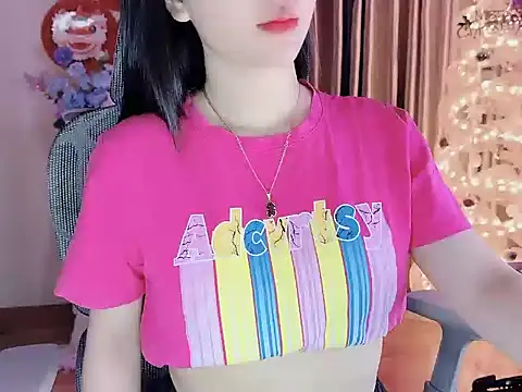 Agnelyn    online show from May 16, 11:20 am