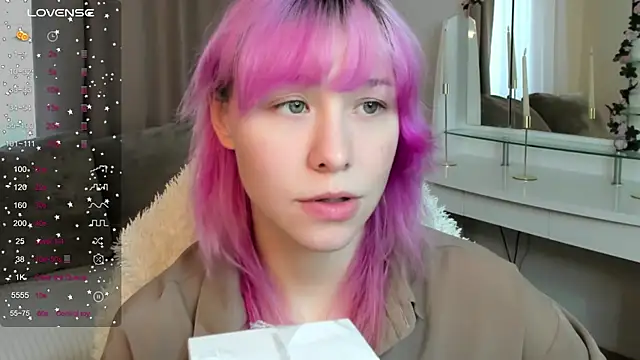 EmilyTrase online show from May 27, 1:16 am