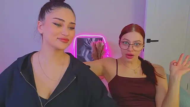 Sofia Plump online show from May 22, 12:47 pm