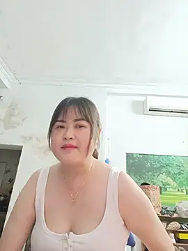 Kee-kimlee online show from May 19, 1:56 am