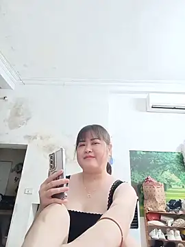 Kee-kimlee online show from May 22, 3:04 am