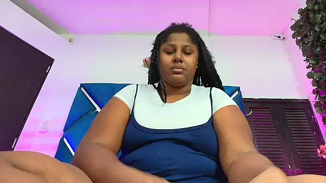 AlexaRousse4u online show from May 9, 10:45 pm