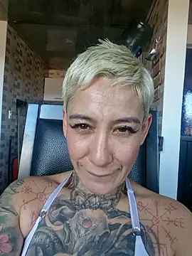 Everlyn sexx online show from May 30, 9:54 pm